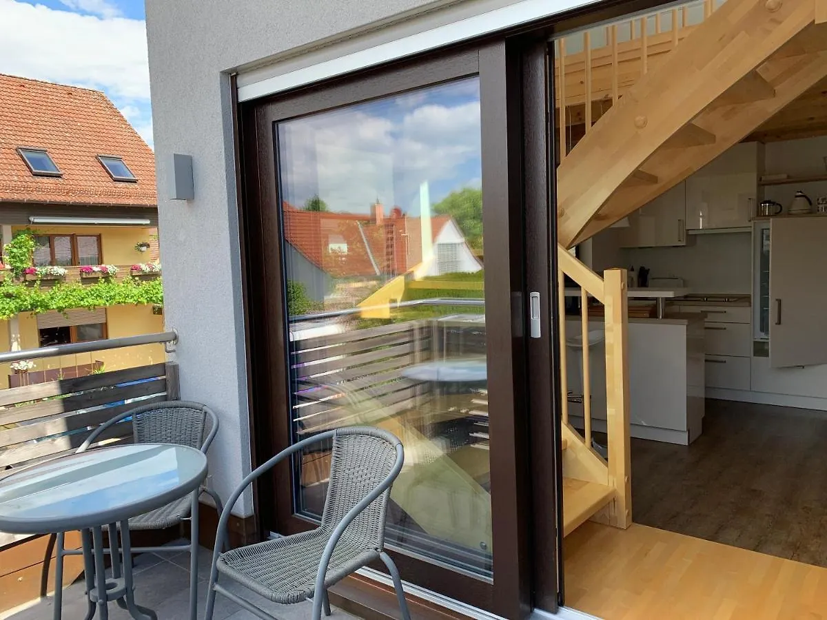 Apartment Ferienwohnungen Familie Tacke Eibelstadt