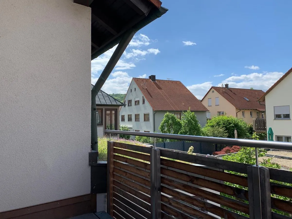 Apartment Ferienwohnungen Familie Tacke Eibelstadt