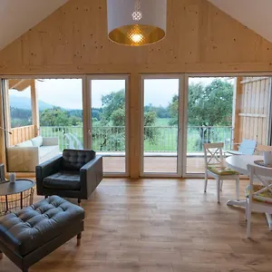  Apartment Hinterland